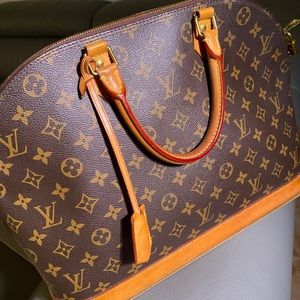 Louis Vuitton Alma GM - Rare Find